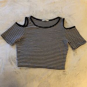 Acemi Black and White Striped Crop Top